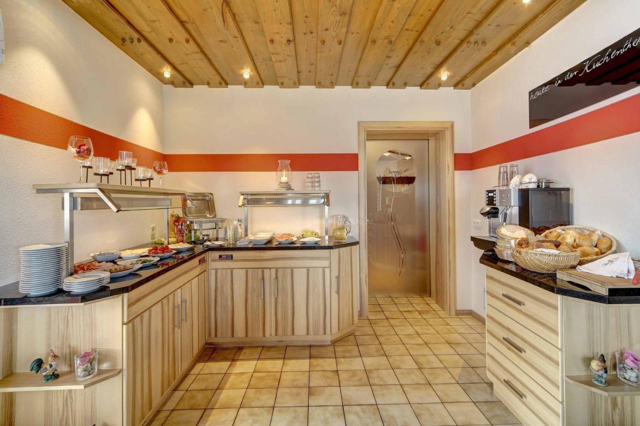 Hotel Hirschenstein Achslach Екстериор снимка